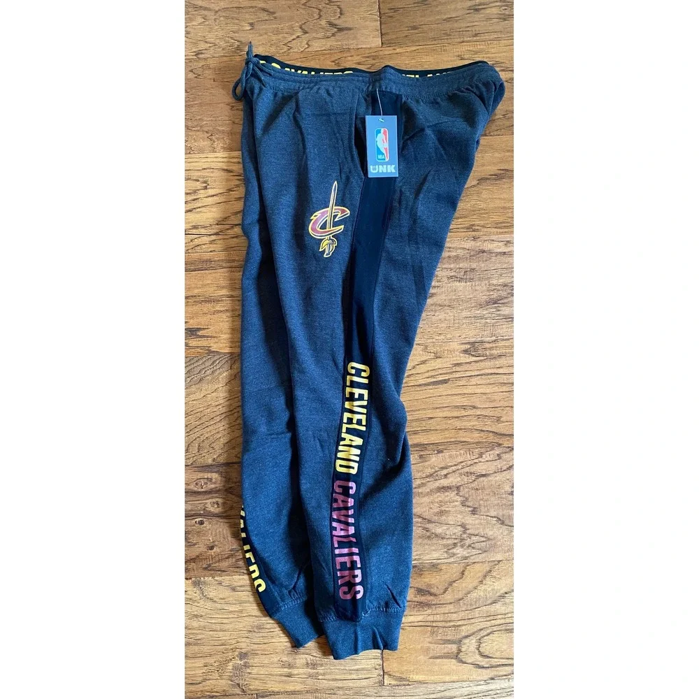 NBA UNK Cleveland Cavaliers Mens Joggers Grey Fleece Sweatpants Large New
